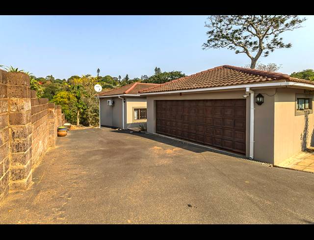 4 BEDROOM HOUSE FOR SALE IN WESTVILLE